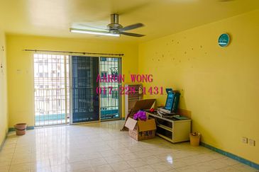 Desa Seri Puteri B Apartment, Desa Petaling, Kuala Lumpur