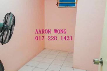 Desa Seri Puteri B Apartment, Desa Petaling, Kuala Lumpur