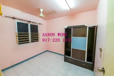 Desa Seri Puteri B Apartment, Desa Petaling, Kuala Lumpur