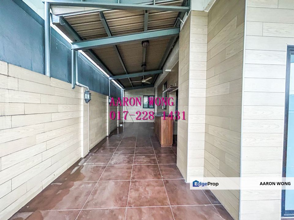 [Located at Facilities Floor, Big Patio/Balcony] Casa Tiara, Subang Jaya, Selangor, Selangor, Subang Jaya