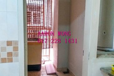 Puteri Bayu Apartment