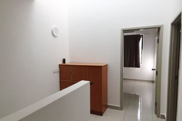 Robin @ Bandar Rimbayu