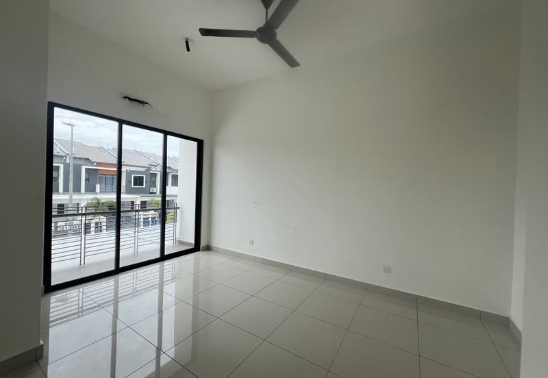 Robin @ Bandar Rimbayu