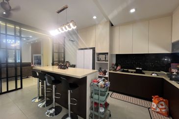 Robin @ Bandar Rimbayu