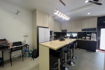 Robin @ Bandar Rimbayu