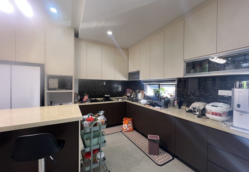 Robin @ Bandar Rimbayu