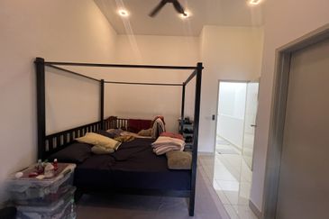 Robin @ Bandar Rimbayu