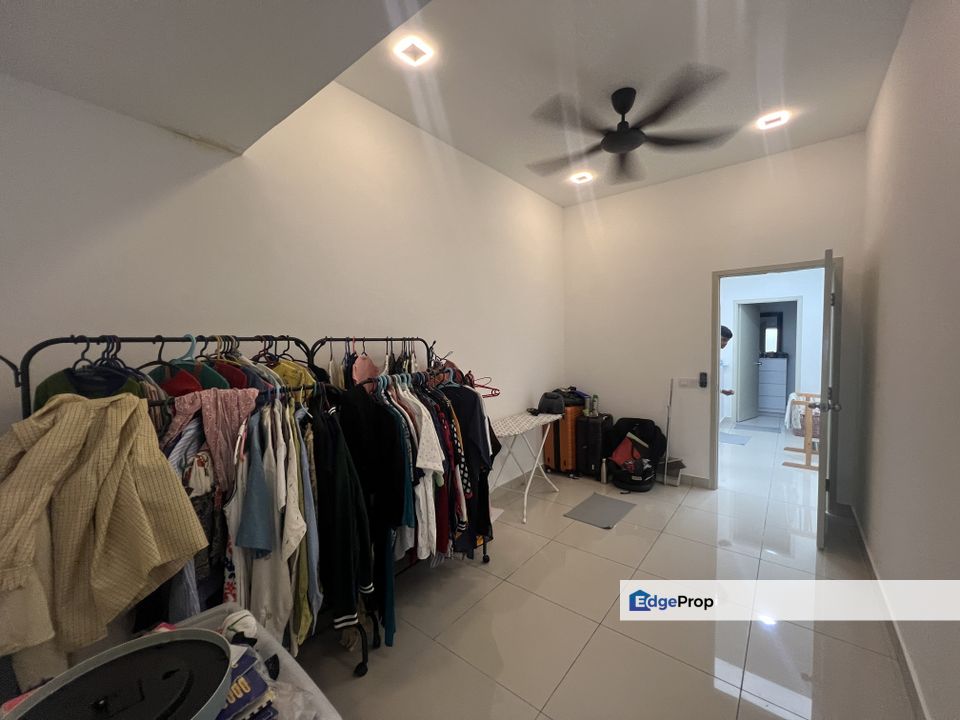 Robin, Renovate, 2 storey house for sale @ bandar rimbayu , Selangor, Telok Panglima Garang