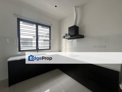 2 storey house, Robin @ bandar rimbayu, Face open - Partly furnish , Selangor, Telok Panglima Garang