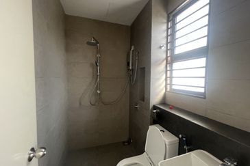 Robin @ Bandar Rimbayu