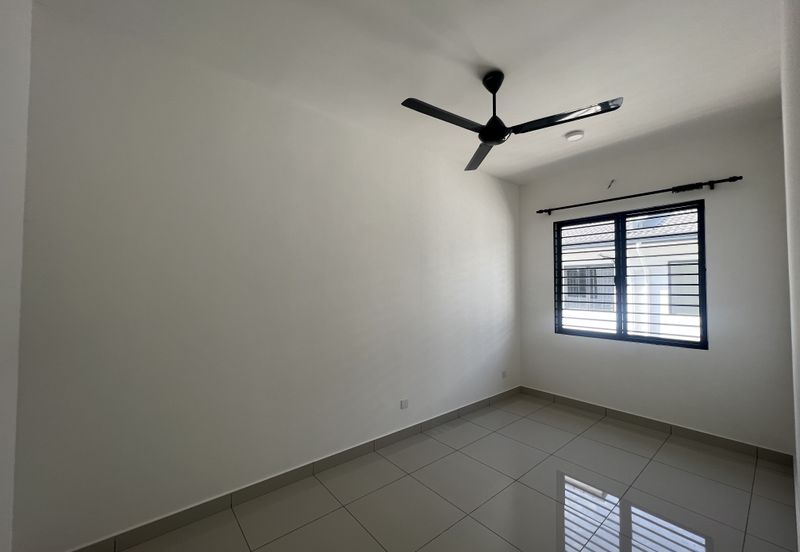 Robin @ Bandar Rimbayu