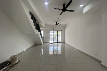 Robin @ Bandar Rimbayu