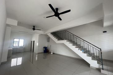 Robin @ Bandar Rimbayu