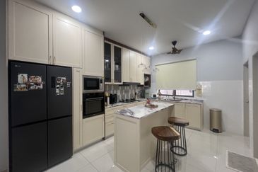 Robin @ Bandar Rimbayu