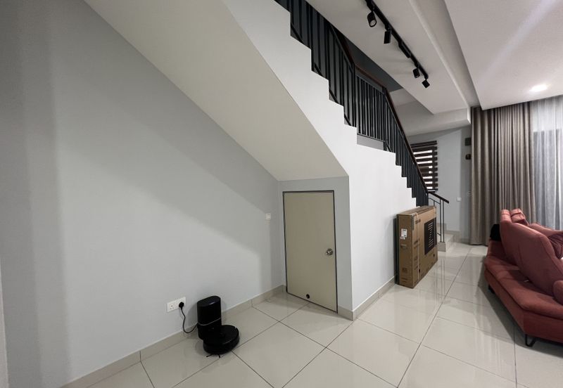 Robin @ Bandar Rimbayu