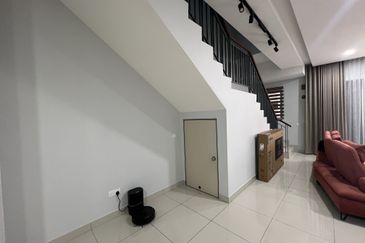 Robin @ Bandar Rimbayu