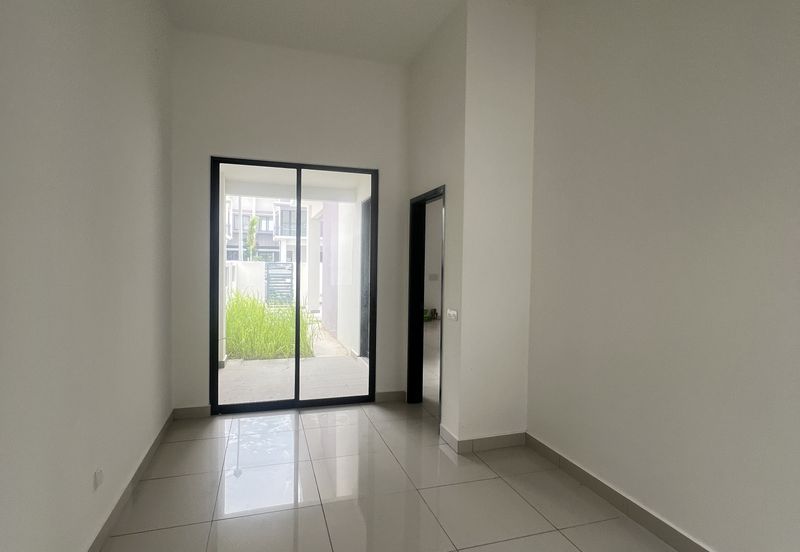 Robin @ Bandar Rimbayu