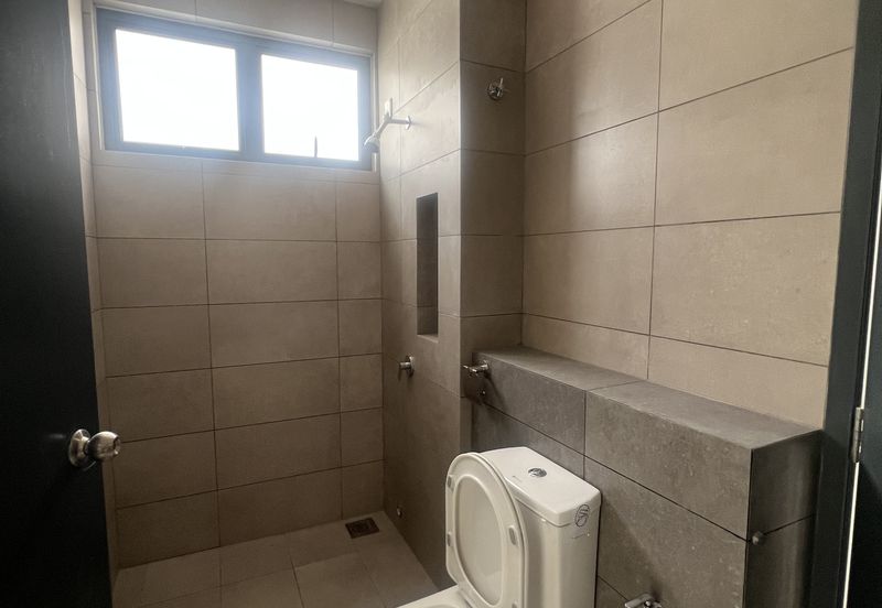 Robin @ Bandar Rimbayu