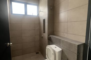 Robin @ Bandar Rimbayu