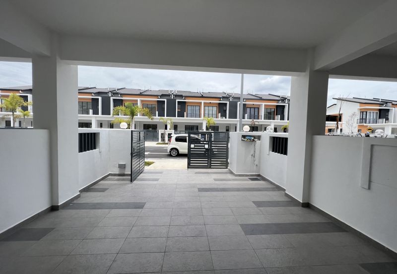 Robin @ Bandar Rimbayu