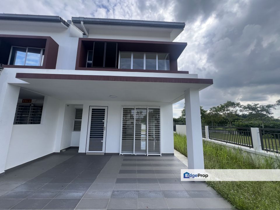 Starling endlot, Partly furnish, 2 storey terrace house for rent. Bandar rimbayu , Selangor, Jenjarom