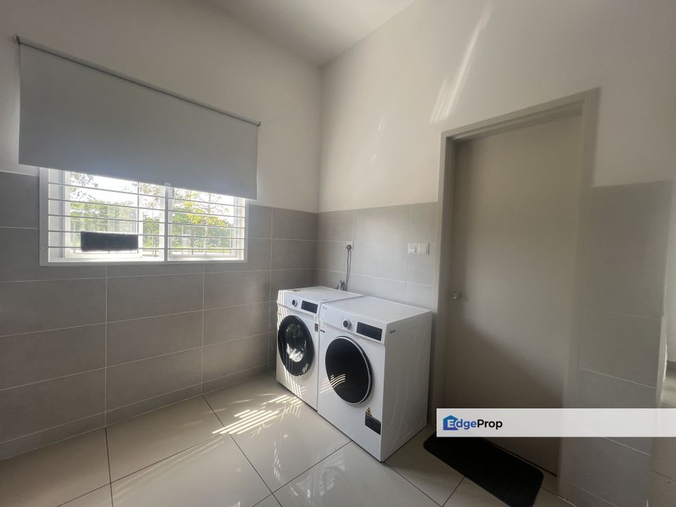 Starling endlot, Partly furnish, 2 storey terrace house for rent. Bandar rimbayu , Selangor, Jenjarom