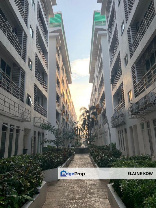 10 boulevard, petaling jaya , Selangor, Petaling Jaya