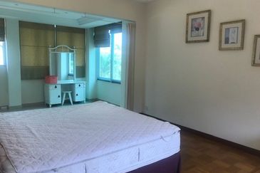 Bukit gasing, petaling jaya 