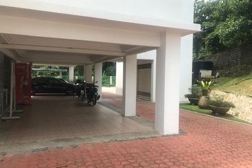 Bukit gasing, petaling jaya 