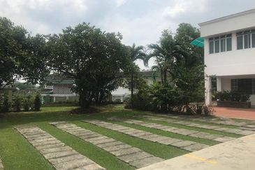 Bukit gasing, petaling jaya 