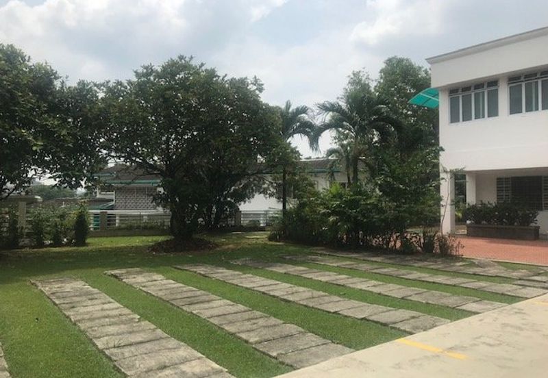 Bukit gasing, petaling jaya 