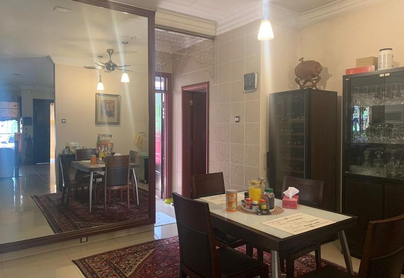 Lagenda damansara, ara damansara 