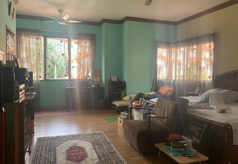 Lagenda damansara, ara damansara 