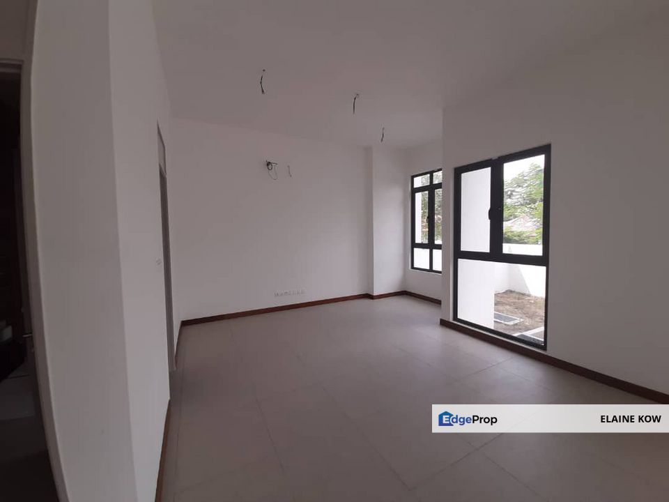 Estana, kota damansara, petaling jaya , Selangor, Kota Damansara