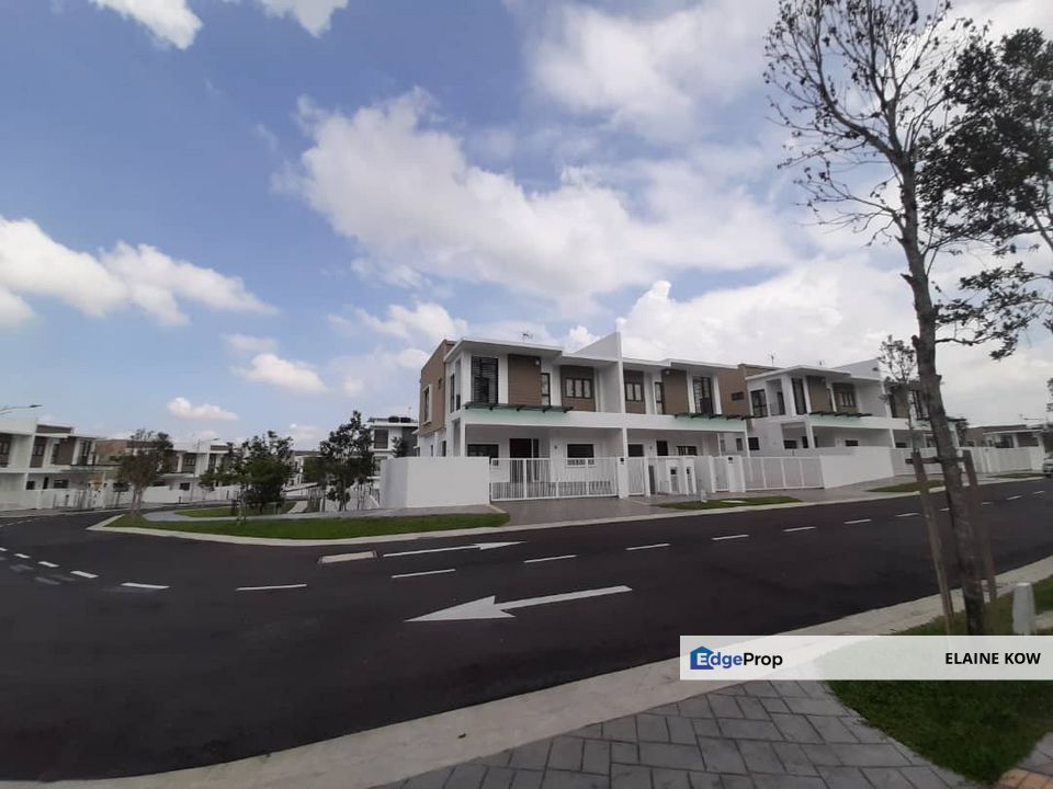 Estana, kota damansara, petaling jaya , Selangor, Kota Damansara