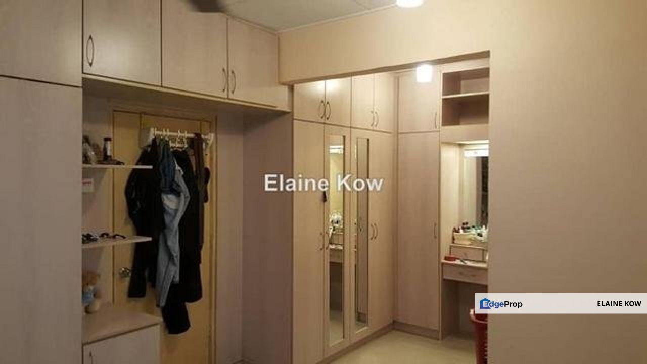 House for Sale at Jalan Puchong Utama 2, Selangor, Puchong