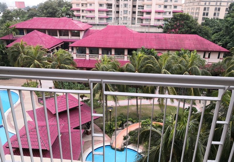 Li Villas Condominium