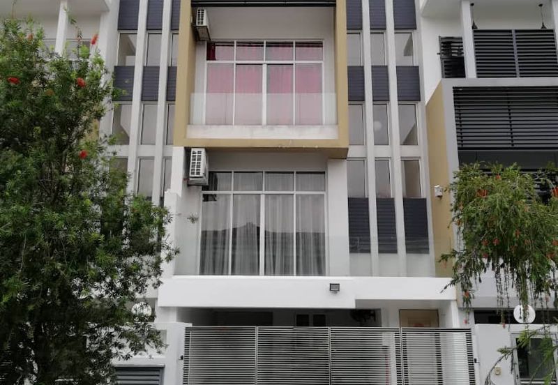 Happy Garden (Taman Gembira)