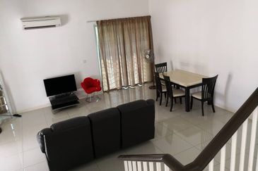 Laman & Bayu, Puchong 