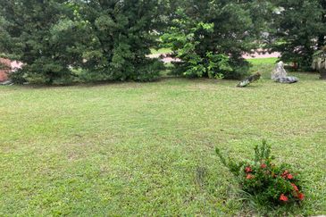 The mines, seri kembangan 