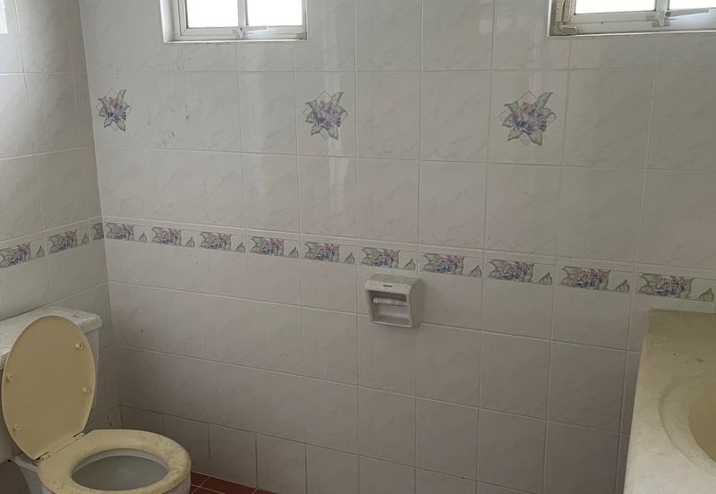 The mines, seri kembangan 