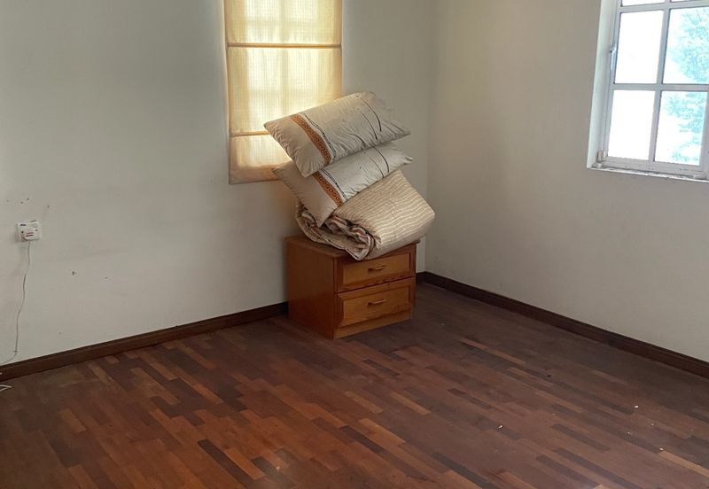 The mines, seri kembangan 