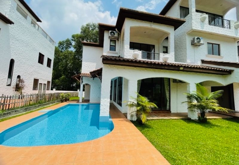 Seksyen 11, Kota Damansara