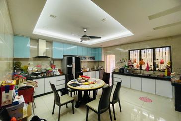 Aman suria, damansara, petaling jaya 