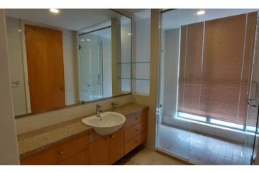 Cendana on Sultan Ismail