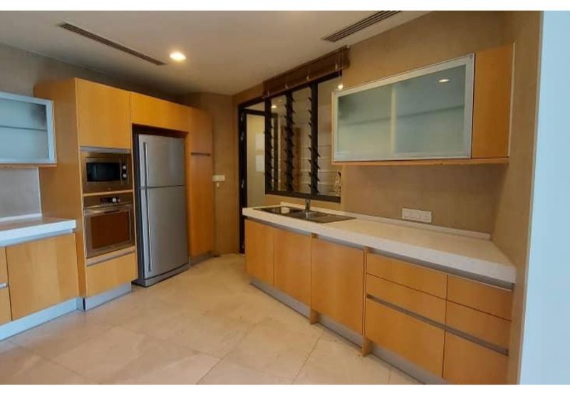 Cendana on Sultan Ismail