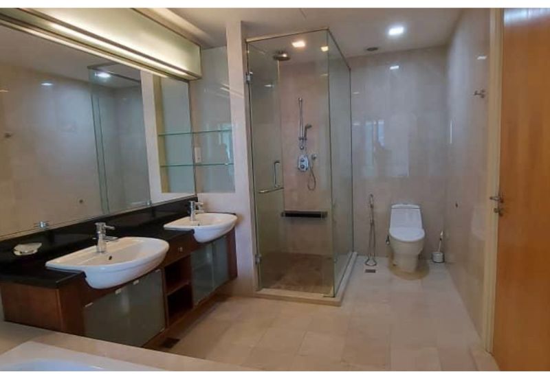 Cendana on Sultan Ismail