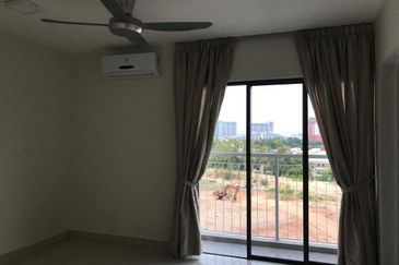 Maisson @ Platinum Apartment