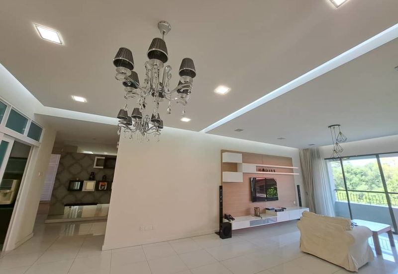 Ara Hill Condominium