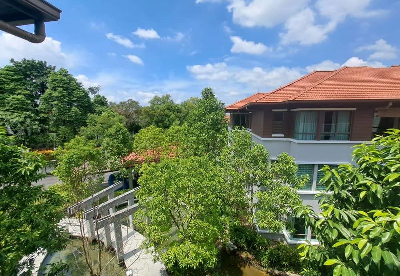 Ara Hill Condominium